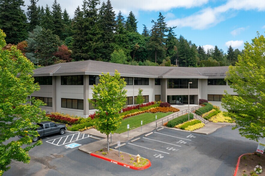 11980 NE 24th St, Bellevue, WA à louer - Photo principale – Image 1 sur 5
