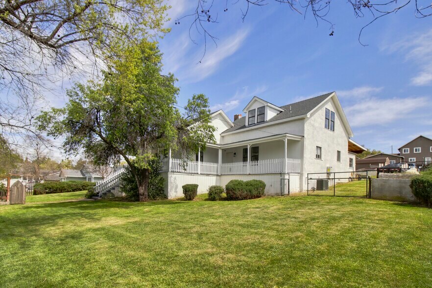 18490 Empire St, Plymouth, CA à vendre - Photo de l’immeuble – Image 2 sur 17