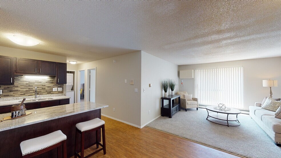690 Prosper Dr, Waite Park, MN à vendre - Numérisation 3D Matterport – Image 3 sur 52