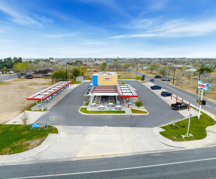 620 E 2nd St, Mercedes, TX à vendre - Photo principale – Image 1 sur 4