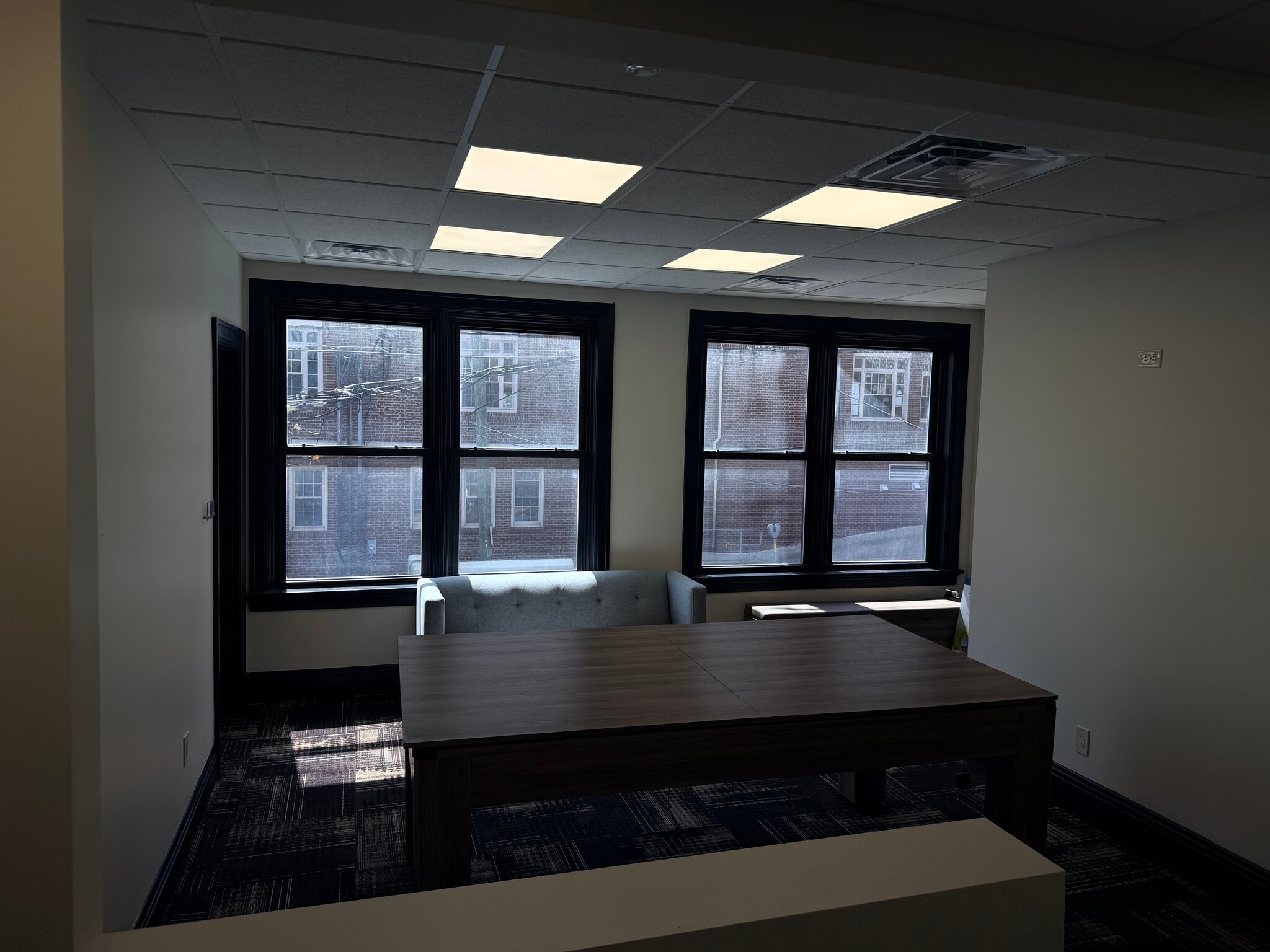 33 E Pittsburgh St, Greensburg, PA à louer Photo intérieure– Image 1 sur 11