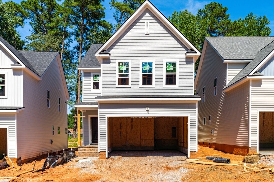 1028 Harper Rd, Raleigh, NC à vendre - Photo principale – Image 1 sur 1