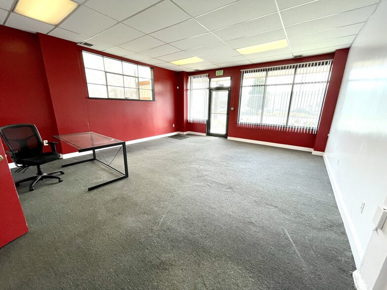 3427 4th Ave S, Seattle, WA à louer - Photo intérieure – Image 3 sur 9