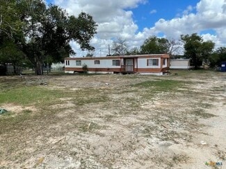 Plus de détails pour 722 School St, Kenedy, TX - Terrain à vendre