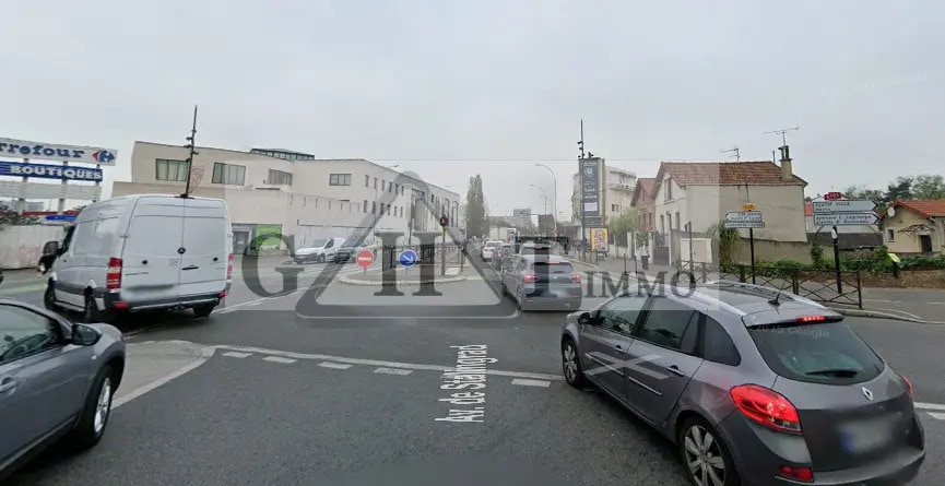 Industriel/Logistique dans Stains à vendre - Photo de l’immeuble – Image 2 sur 3