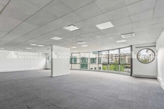 17 Rue Paul Dautier, Vélizy-Villacoublay à louer Photo intérieure– Image 1 sur 6