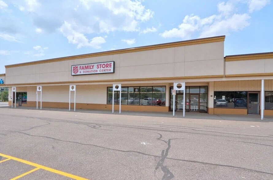 2109 US Route 20, Seneca Falls, NY à louer - Photo principale – Image 1 sur 1