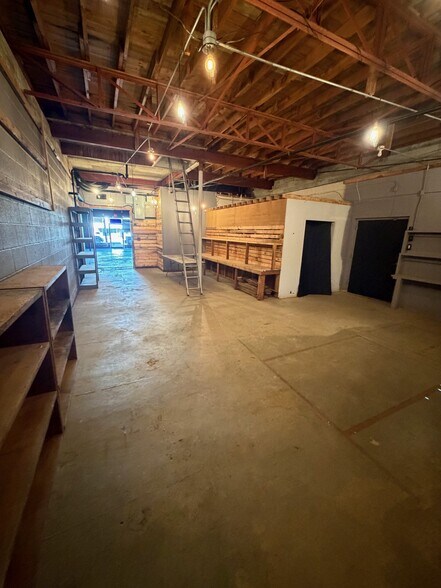 105 S Main St, Quitman, TX à vendre - Photo intérieure – Image 2 sur 42