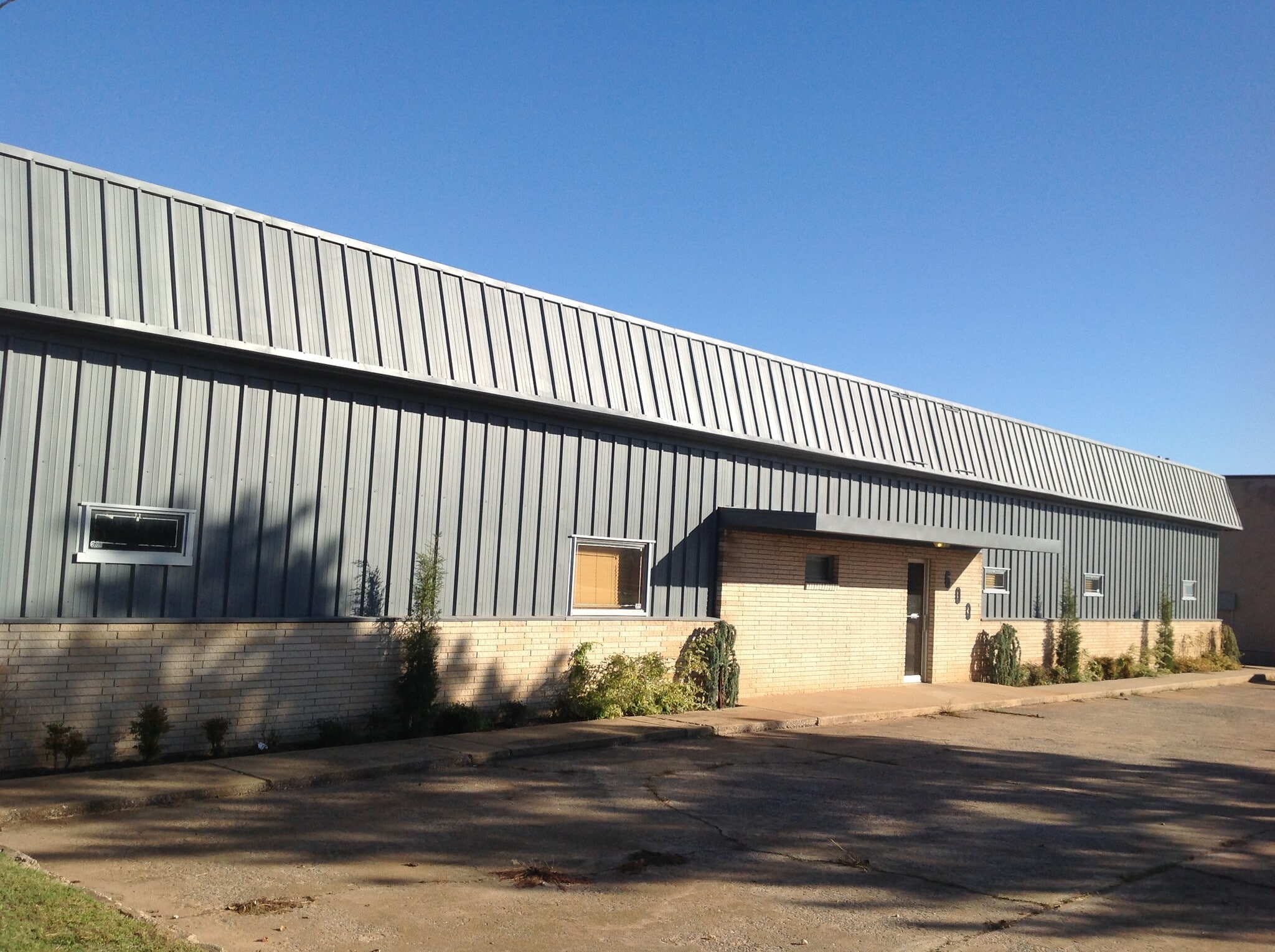 600 N Ann Arbor Ave, Oklahoma City, OK à louer Photo de l’immeuble– Image 1 sur 3