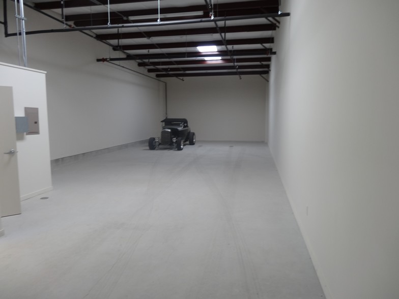 540 Sandau Rd, San Antonio, TX à louer - Photo de l’immeuble – Image 2 sur 6