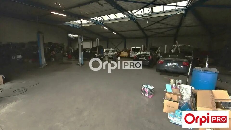Industriel/Logistique dans Loos à vendre - Photo de l’immeuble – Image 2 sur 7