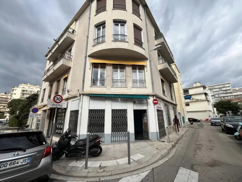 Local commercial dans Nice à vendre - Photo de l’immeuble – Image 1 sur 5