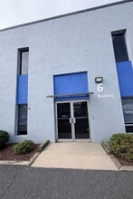 291 Us Highway 22 E, White House Station, NJ à louer Photo intérieure– Image 1 sur 8