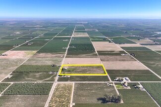 Plus de détails pour 1128 N Trinity Ave, Kerman, CA - Terrain à vendre