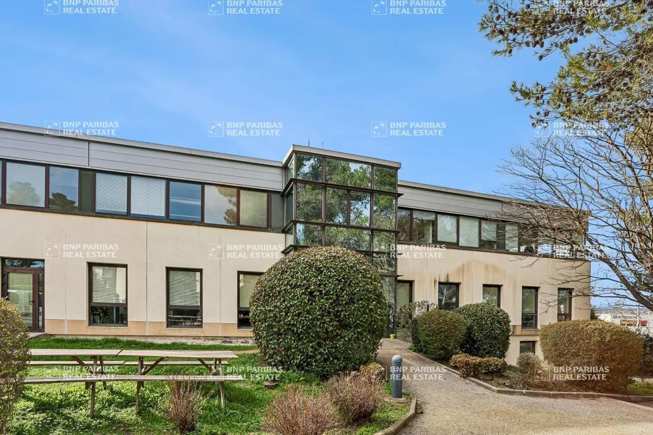 Bureau dans Aix-en-Provence à louer Photo de l’immeuble– Image 1 sur 15