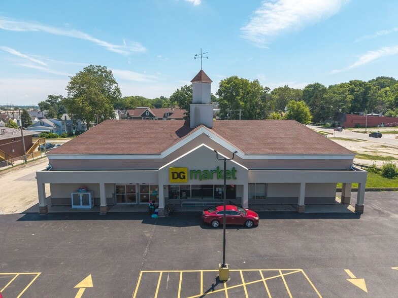 2627 7th Ave, Rock Island, IL à vendre - Photo de l’immeuble – Image 2 sur 4