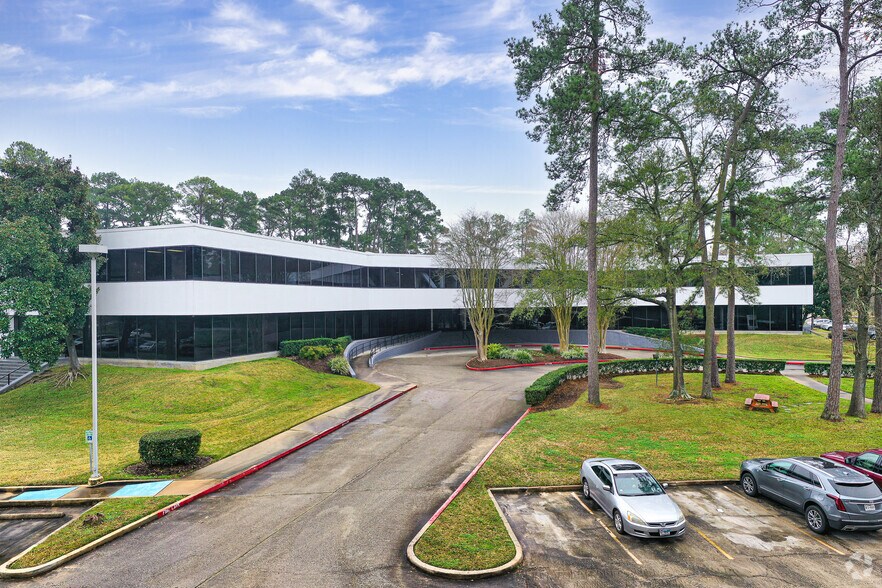 110-140 Cypress Station Dr, Houston, TX à louer - Photo de l’immeuble – Image 2 sur 35