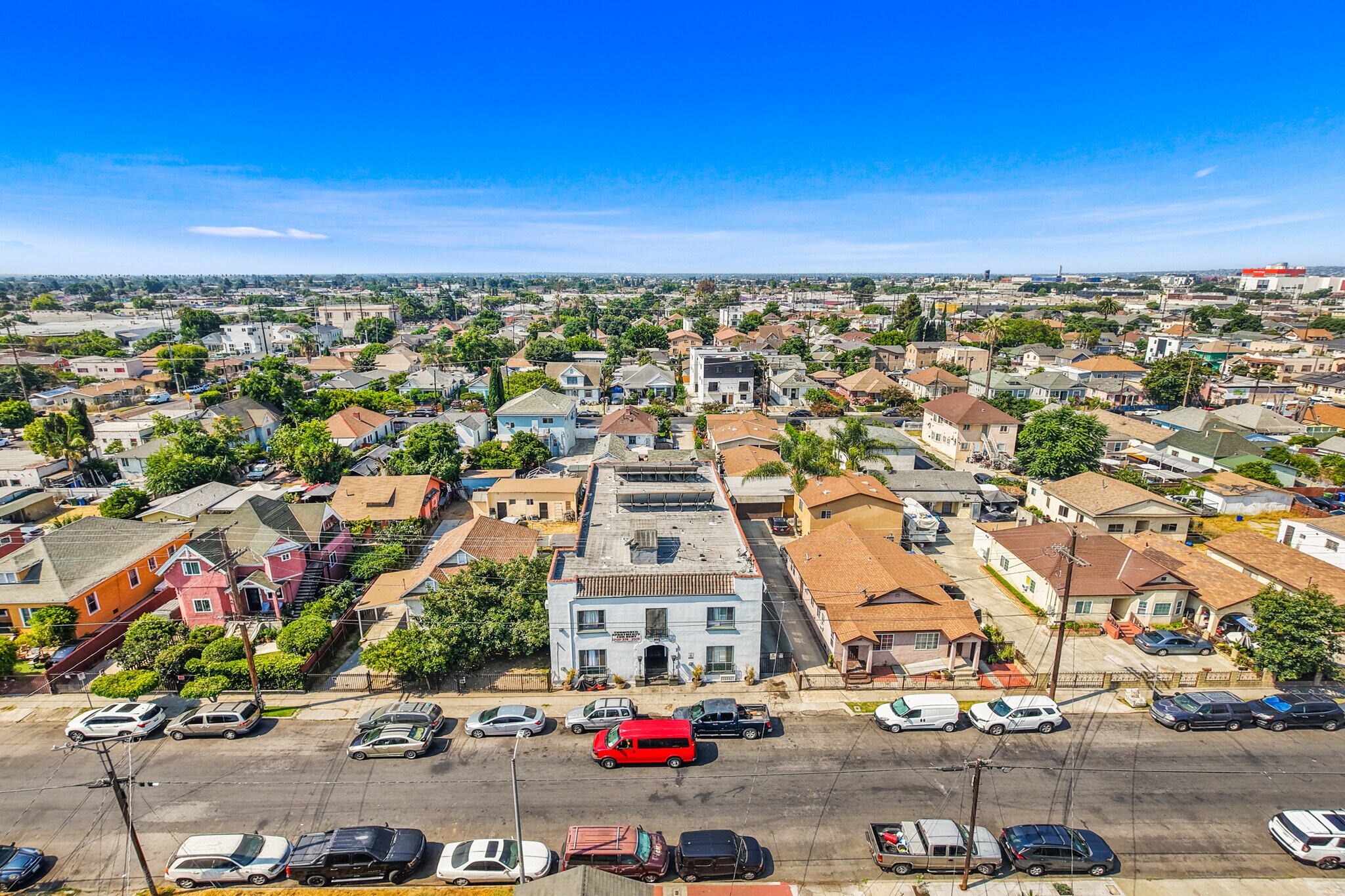 440 E 27th St, Los Angeles, CA à vendre Photo de l’immeuble– Image 1 sur 18