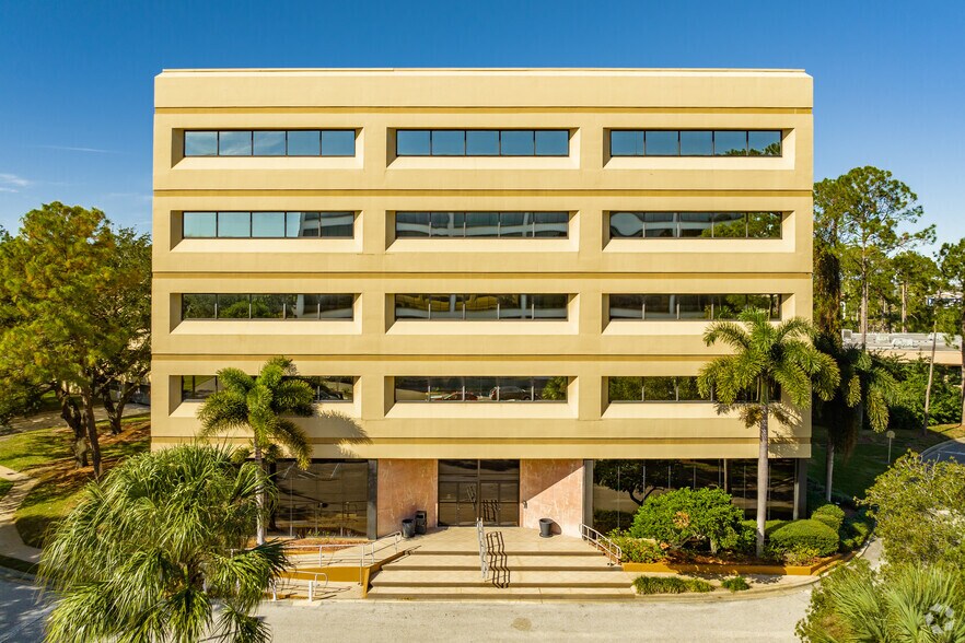 26750 US Highway 19 N, Clearwater, FL à louer - Photo de l’immeuble – Image 3 sur 12