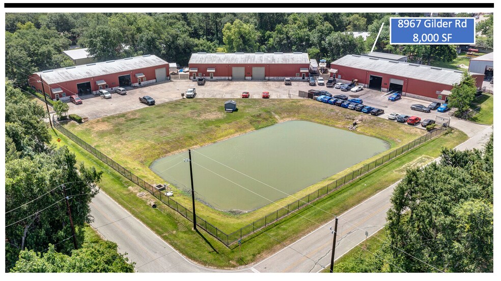 8967 Gilder Rd, Houston, TX à vendre - Photo de l’immeuble – Image 2 sur 3