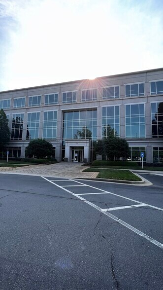 1755 N brown Rd, Lawrenceville, GA à louer - Photo de l’immeuble – Image 3 sur 13