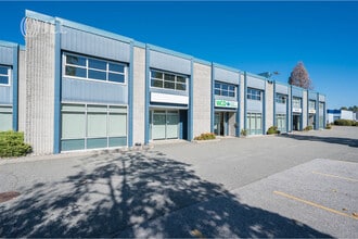 11471 Blacksmith Pl, Richmond, BC à louer Photo de l’immeuble– Image 2 sur 4