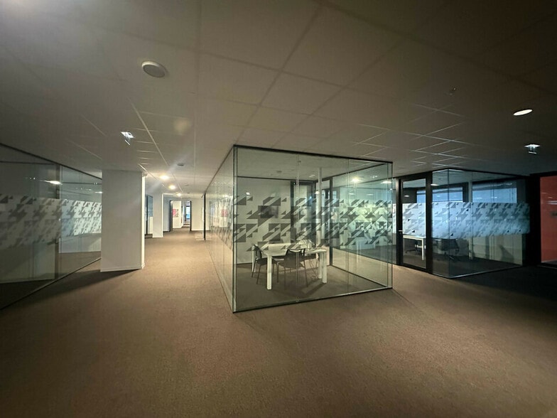 Bureau dans Schiltigheim à louer - Photo intérieure – Image 2 sur 10