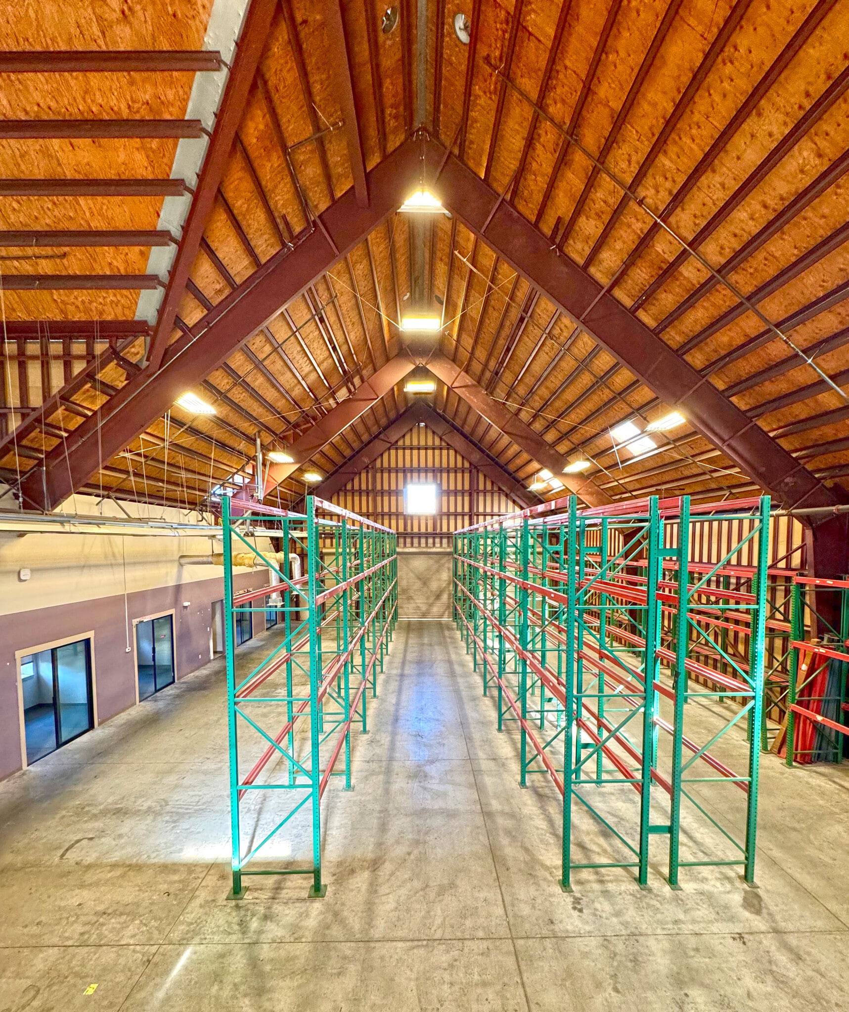 1003 Gravenstein Hwy, Sebastopol, CA à louer Photo intérieure– Image 1 sur 2