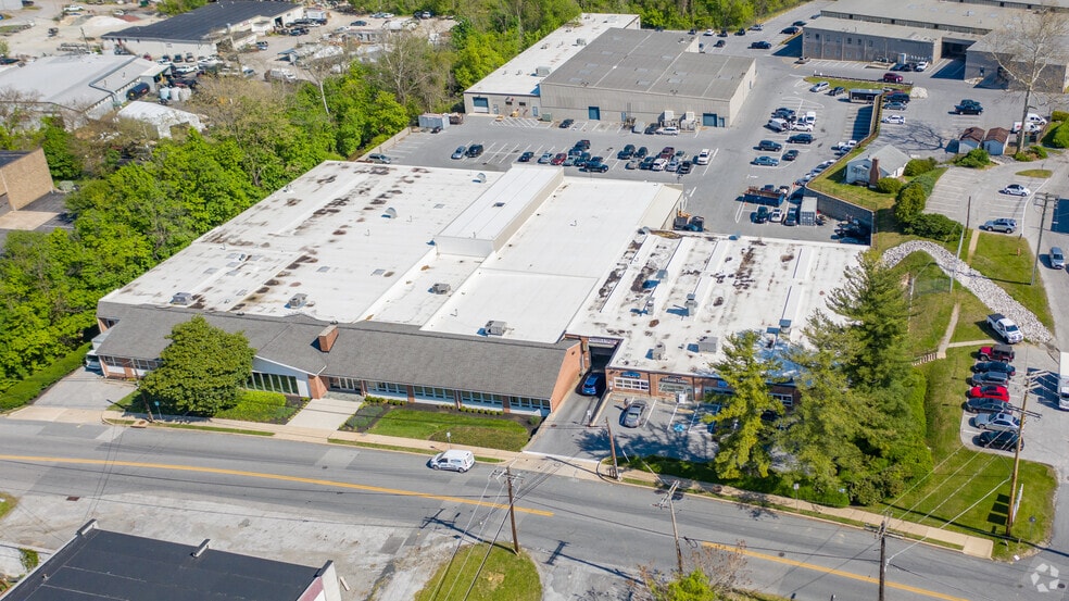 100 Cockeysville Rd, Hunt Valley, MD à louer - Photo de l’immeuble – Image 1 sur 7