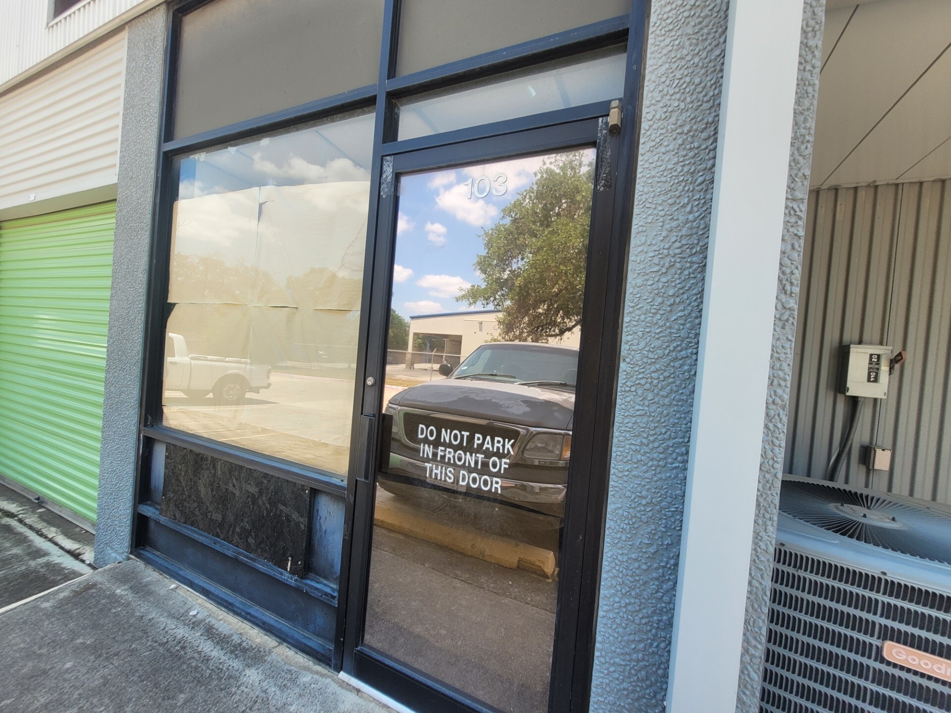 202 N Loop 1604 W, San Antonio, TX à louer Photo de l’immeuble– Image 1 sur 7