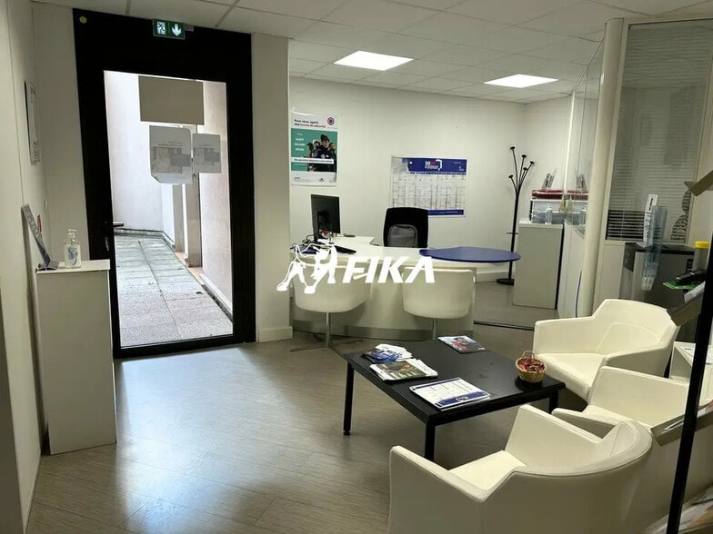 14 Esplanade Compans Caffarelli, Toulouse à louer - Photo de l’immeuble – Image 1 sur 9