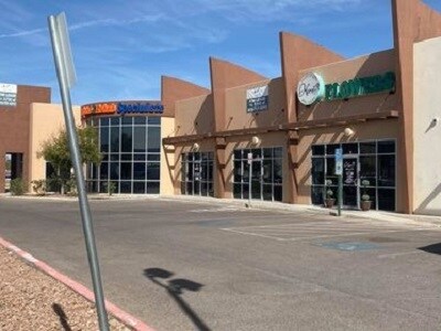 1779 N Zaragosa Rd, El Paso, TX à vendre - Photo de l’immeuble – Image 2 sur 5