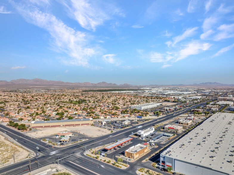 NEC Craig & 5th St, North Las Vegas, NV à vendre - Aérien – Image 1 sur 1