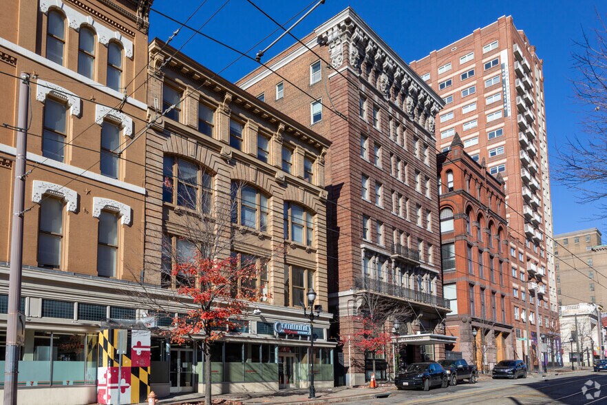 1-49 N Howard St, Baltimore, MD à louer - Photo de l’immeuble – Image 1 sur 80