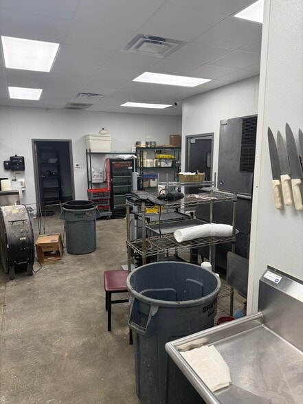 5681 Nevius Rd, Mobile, AL à louer - Photo intérieure – Image 3 sur 16