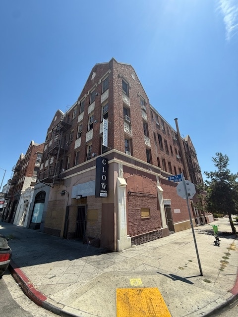 3176-3188 W 8th St, Los Angeles, CA à louer Photo de l’immeuble– Image 1 sur 1