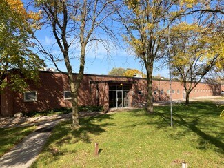 Plus de détails pour 922 Swift St, Saint Peter, MN - Industriel/Logistique à vendre