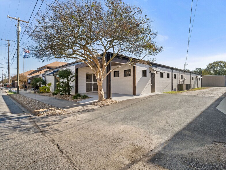 213 W 2nd St, Deridder, LA à louer - Photo de l’immeuble – Image 2 sur 10