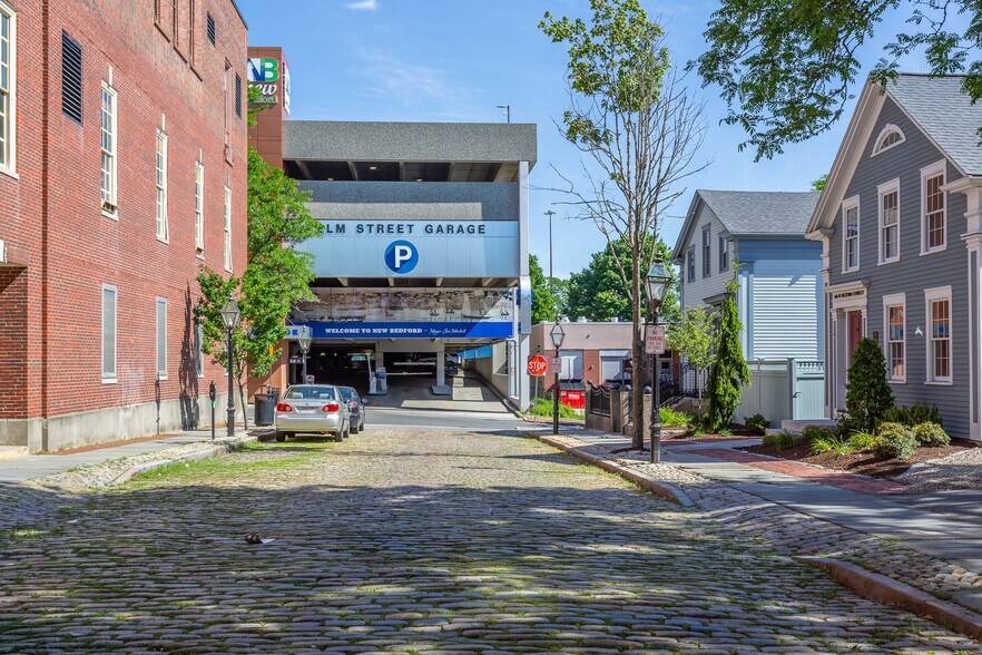 5 Dover St, New Bedford, MA à vendre - Photo de l’immeuble – Image 2 sur 72