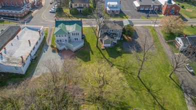 109 Elm Ave, Louisa, VA - VUE AÉRIENNE  vue de carte - Image1