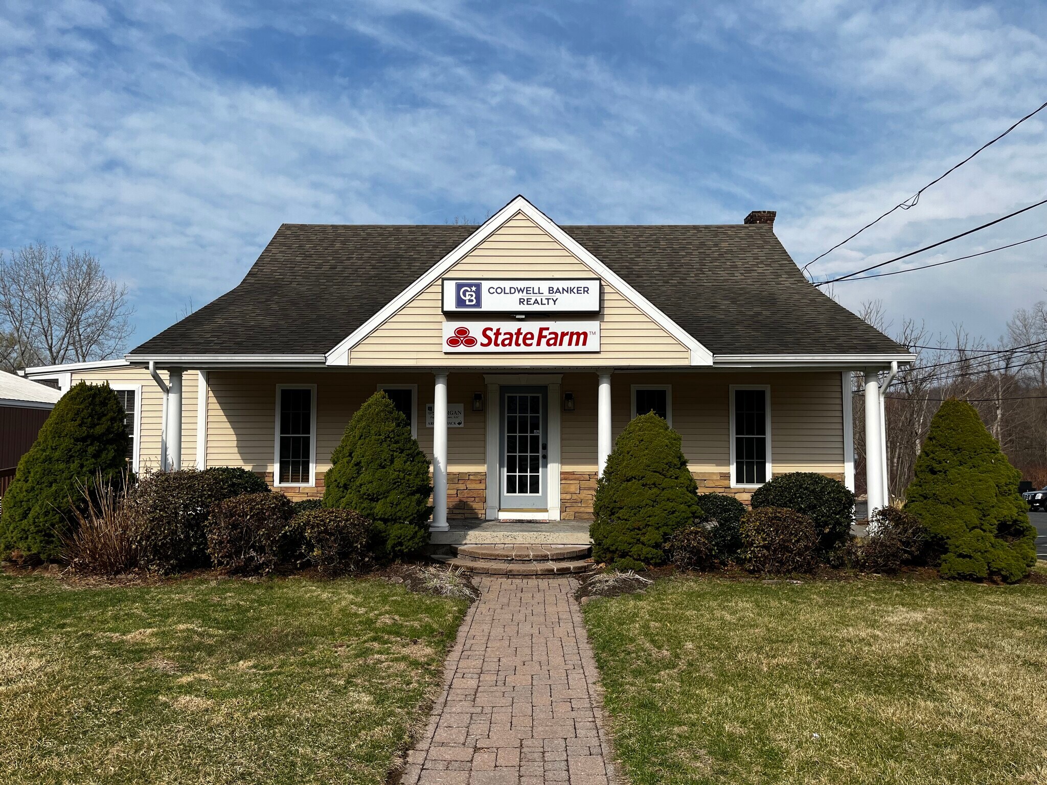 142 Queen St, Southington, CT à vendre Photo de l’immeuble– Image 1 sur 3