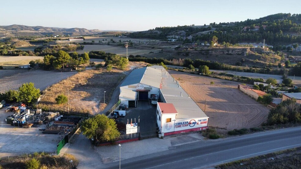 Industriel/Logistique dans Almoguera, Guadalajara à vendre - Photo de l’immeuble – Image 2 sur 10