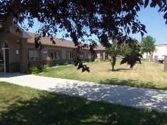 1401-1411 32nd St S, Fargo, ND à louer - Photo principale – Image 1 sur 5