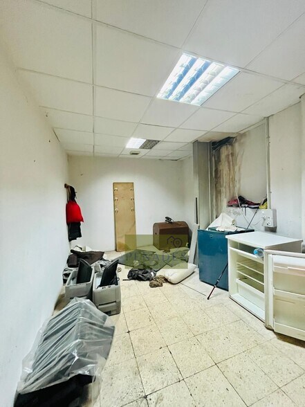 Industriel/Logistique dans Bocairent, Valencia à vendre - Photo de l’immeuble – Image 2 sur 12