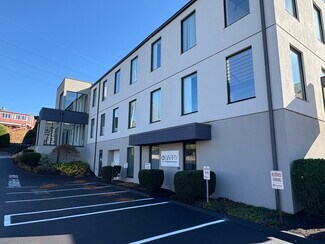 Plus de détails pour 146 W Boylston Dr, Worcester, MA - Bureau à vendre