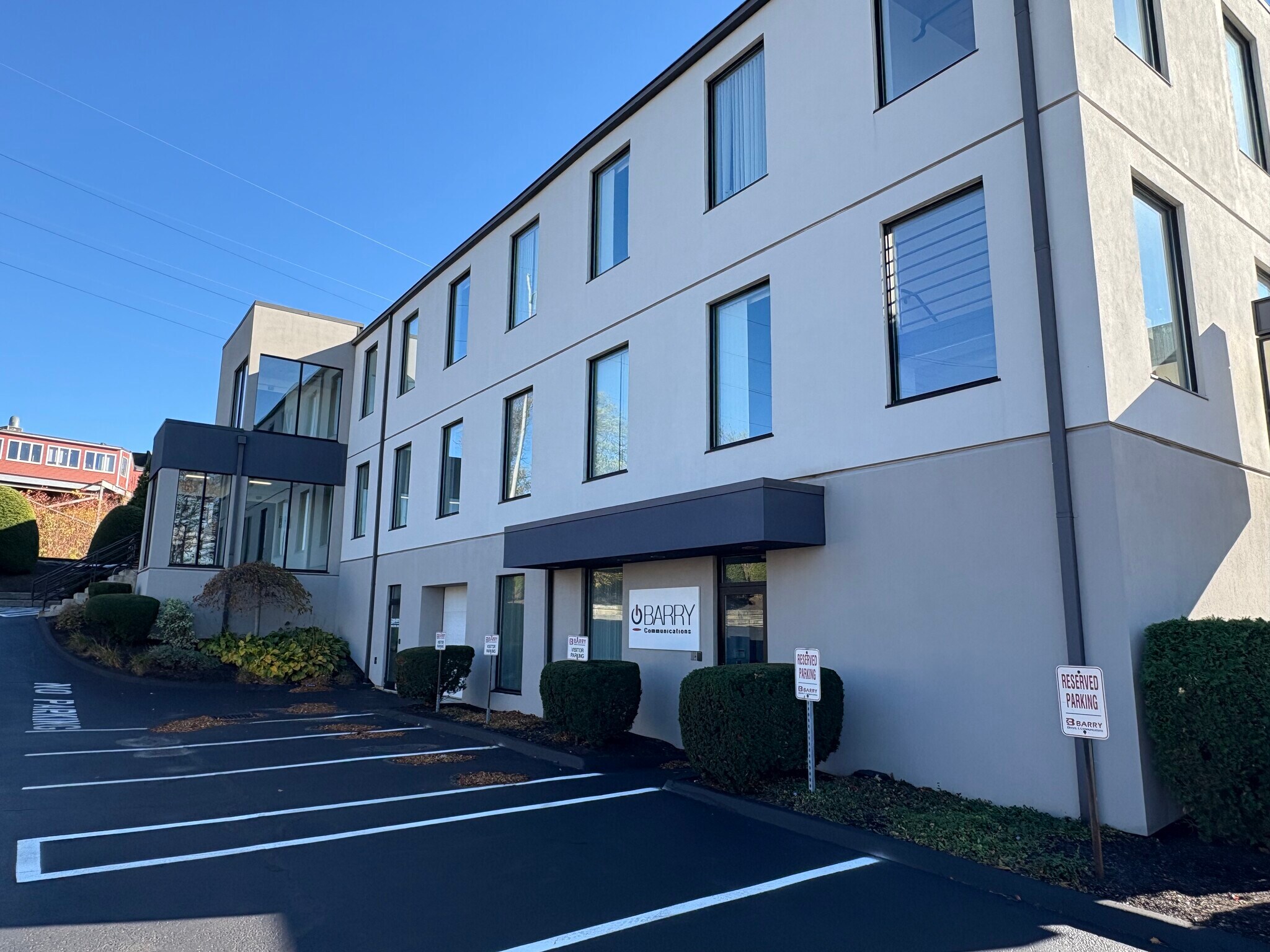 146 W Boylston Dr, Worcester, MA à vendre Photo de l’immeuble– Image 1 sur 11