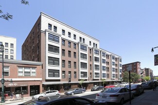 Plus de détails pour 643-649 Congress St, Portland, ME - Local commercial à louer