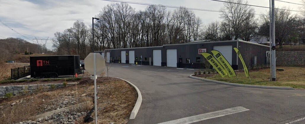 1820 Highway 31 W, White House, TN à louer Photo de l’immeuble– Image 1 sur 2