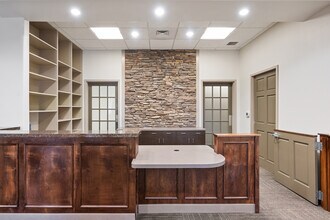 6102 82nd St, Lubbock, TX à vendre Photo intérieure– Image 2 sur 28