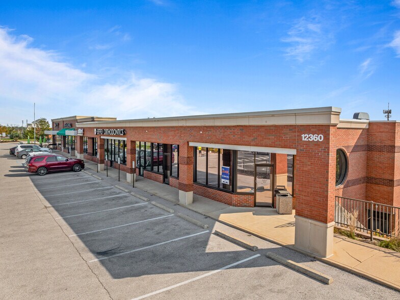 Manchester Rd, Saint Louis, MO à louer - Photo de l’immeuble – Image 3 sur 7